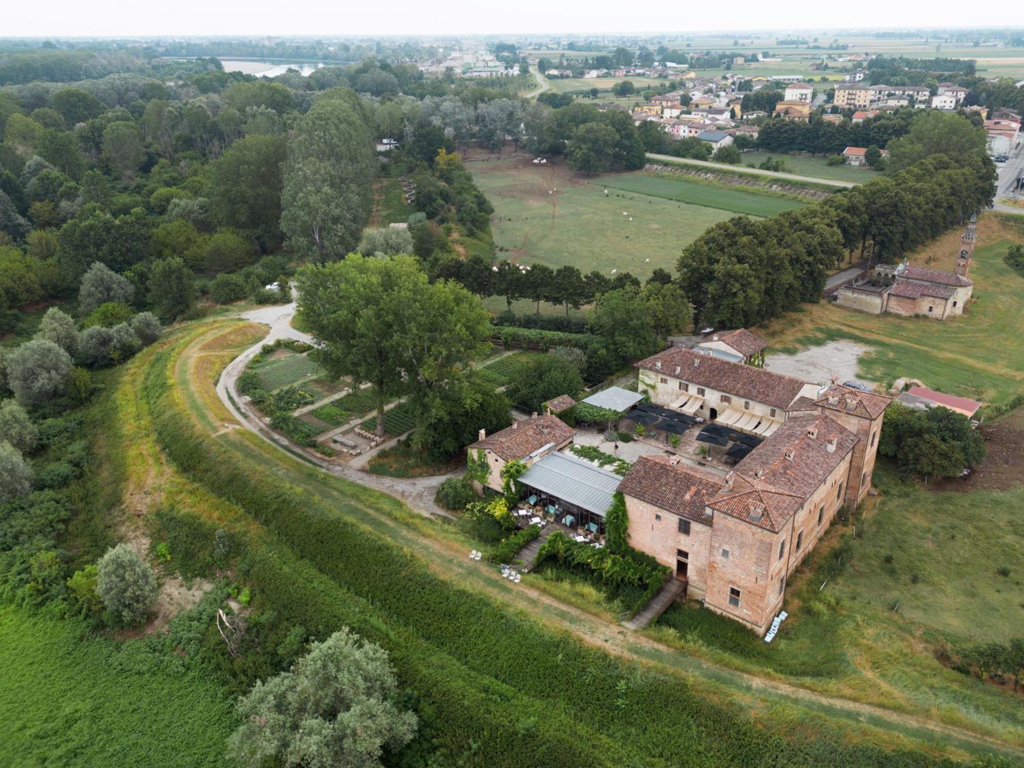 Antica Corte Pallavicina Relais Polesine Parmense Екстер'єр фото