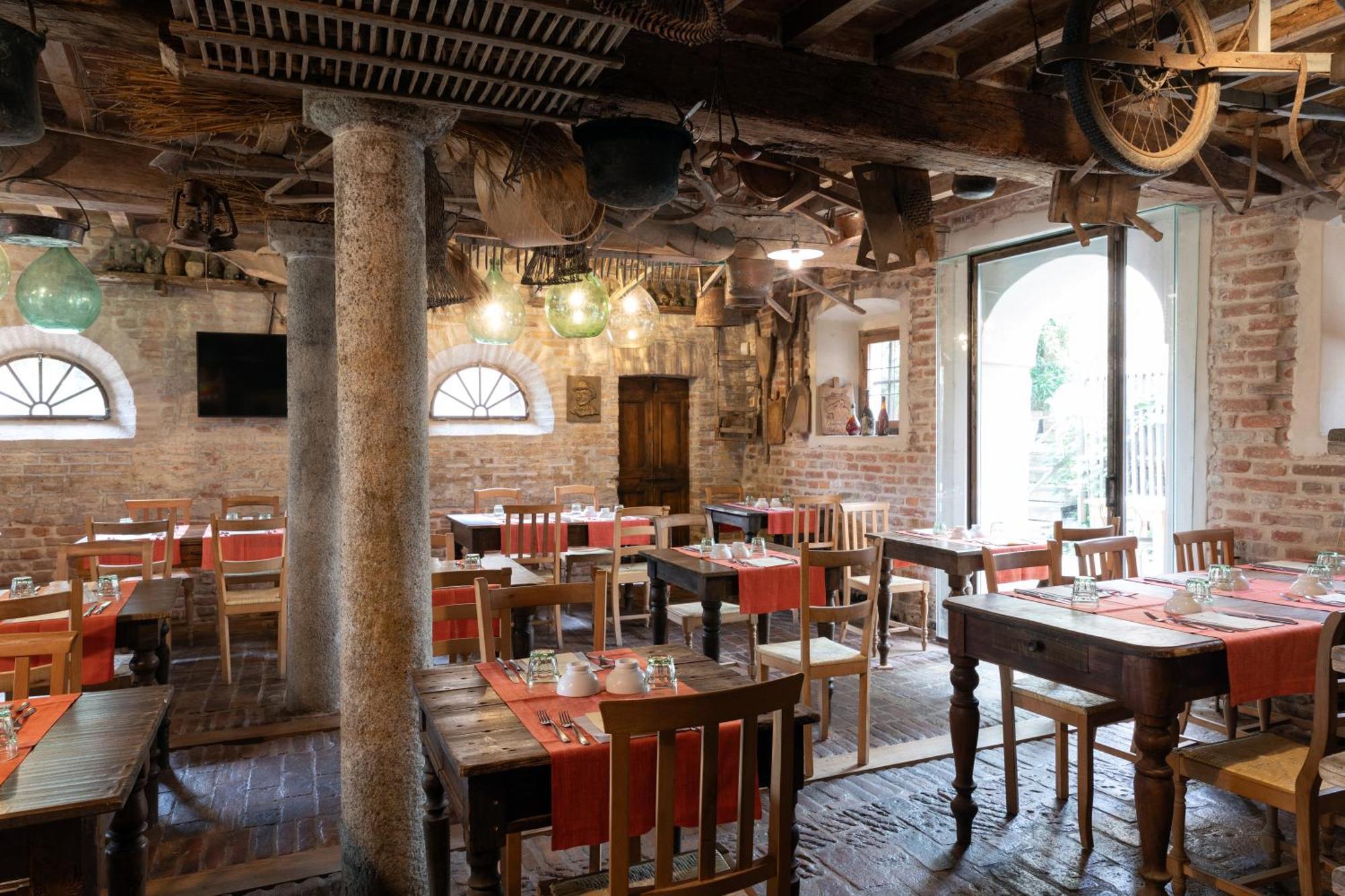 Antica Corte Pallavicina Relais Polesine Parmense Екстер'єр фото