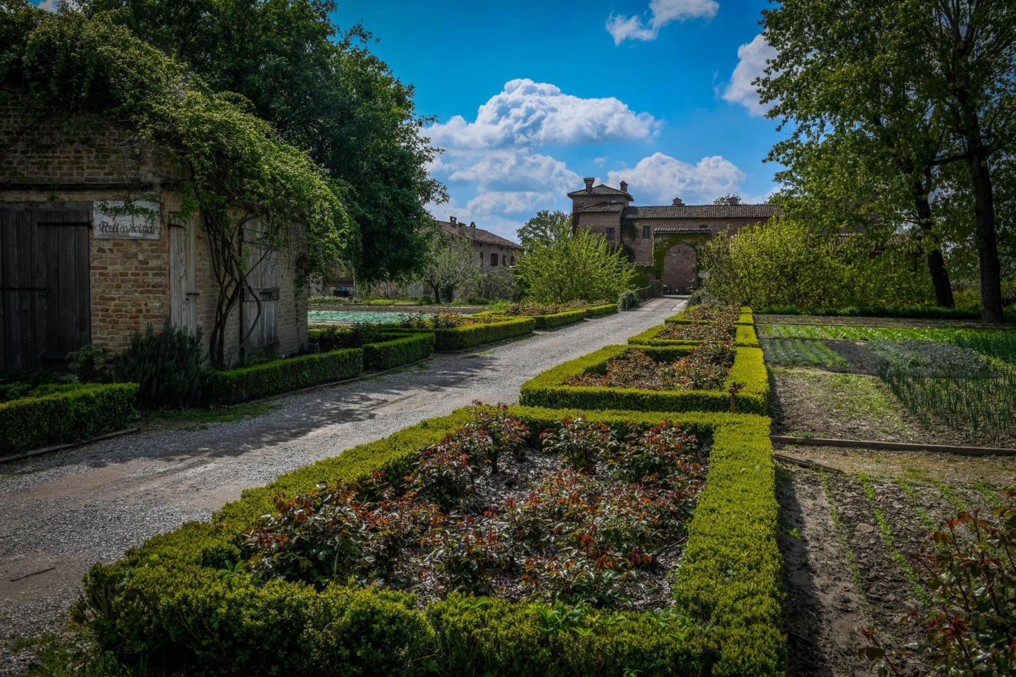 Antica Corte Pallavicina Relais Polesine Parmense Екстер'єр фото